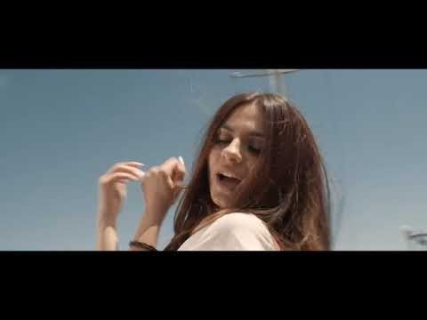 Reea feat Akcent