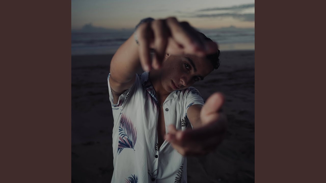 在 YouTube 上觀看「ALATIF」 在 YouTube 上觀看「ALATIF」