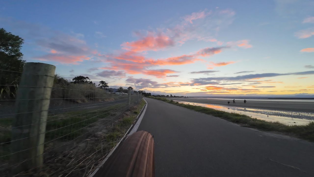 Ride : the board walk by the motor camp The Great Taste Trail Tahunanui Nelson New Zealand