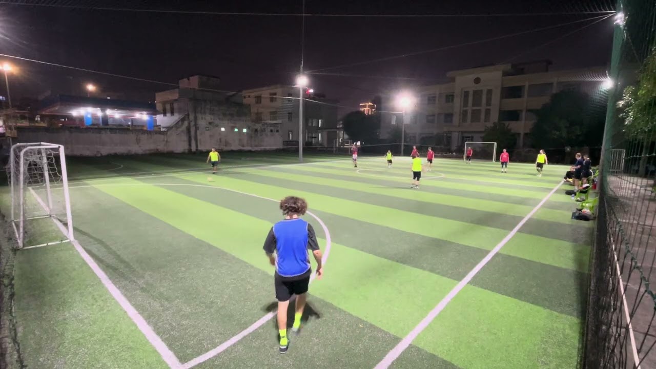 6 марта 2026 / 3 команды / Ракурс 2 / Футбол Дананг Баньбао