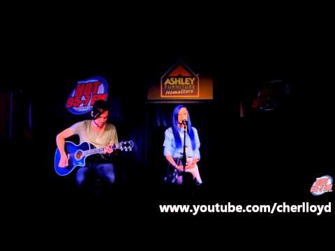 Cher Lloyd - Interview and Acoustic Set on Hot 95.7 FM (HOT Hits Live 40) HQ/HD