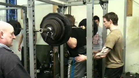 Ryan Hough Squat 205kg x 1 (pb)