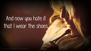 Vignette de la vidéo "Ella Henderson - Give Your Heart Away (No Pitch Change + Lyrics On Screen)"