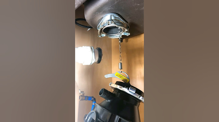 Installing a garbage disposal 🏗️ 💦 #plumbing #plumber #shorts