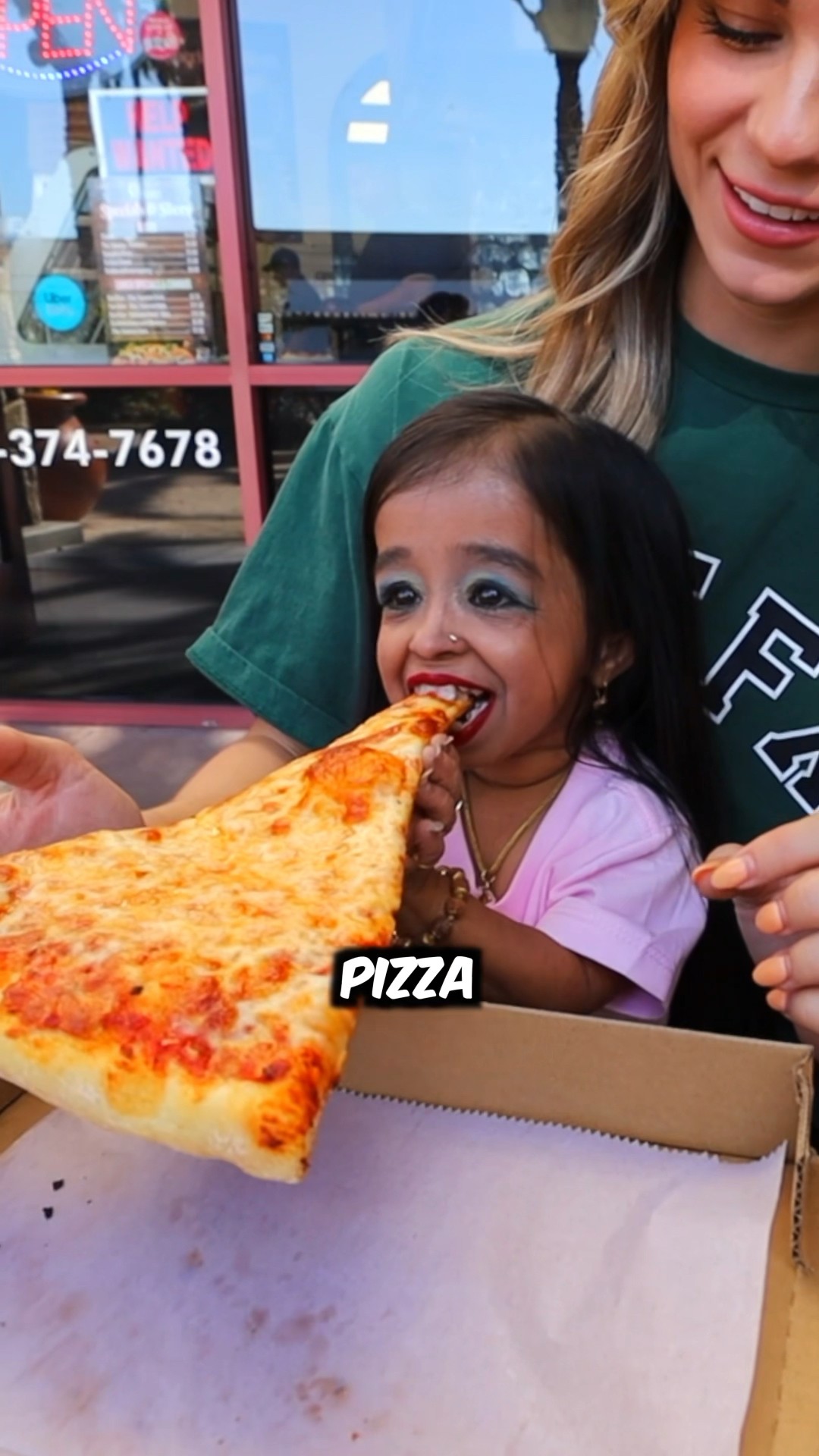 WORLD’S SHORTEST WOMEN!!