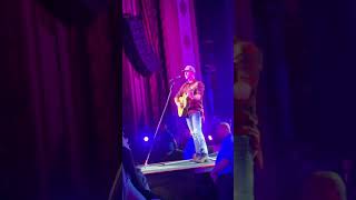 Granger Smith performing “That’s Why I Love Dirt Roads” at the Midland in Kansas City
