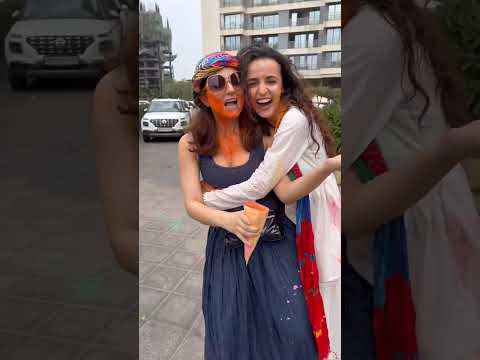 Holi celebration of Sanaya Irani and Barun sobti #2023