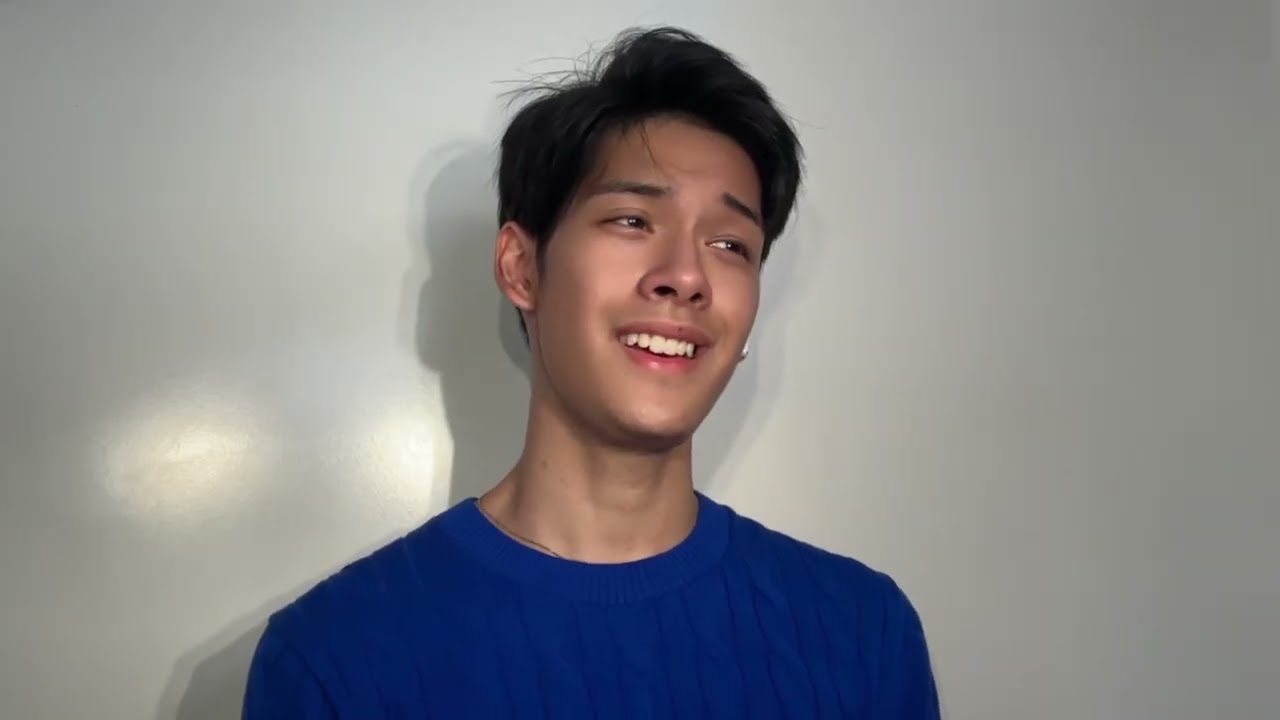 Sammy Houghtailing sings 'Gravity' preview