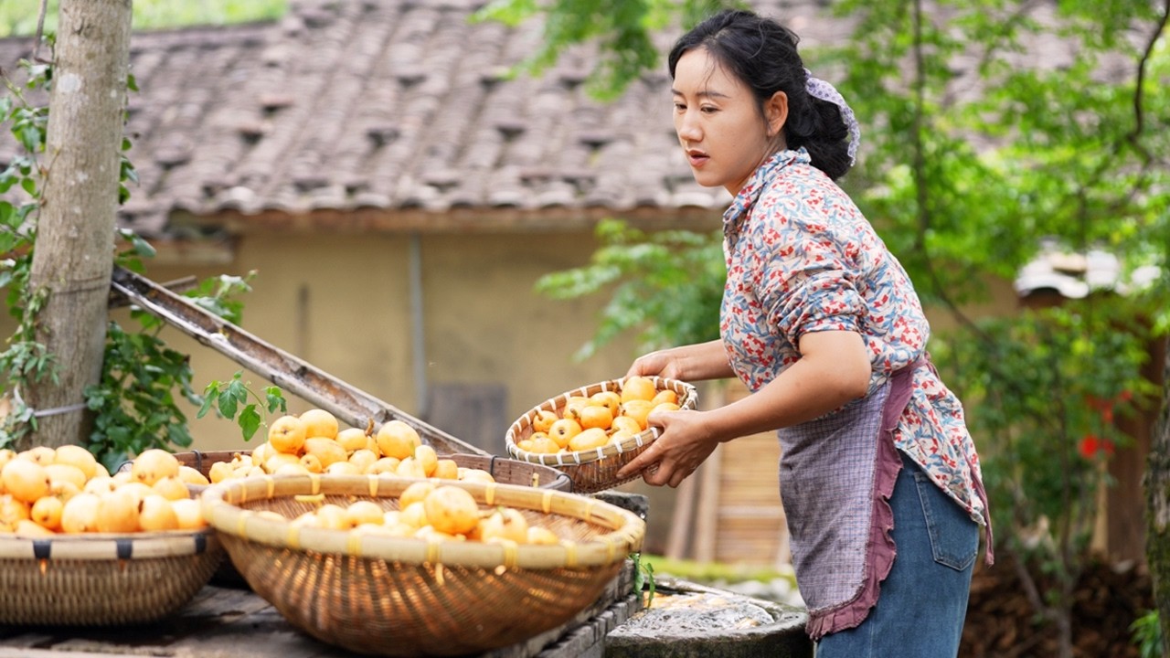 （Loquat syrup）枇杷是屬於初夏的“黃金限定”，這取肉手法你打幾分。【鄉愁沈丹ShenDan】