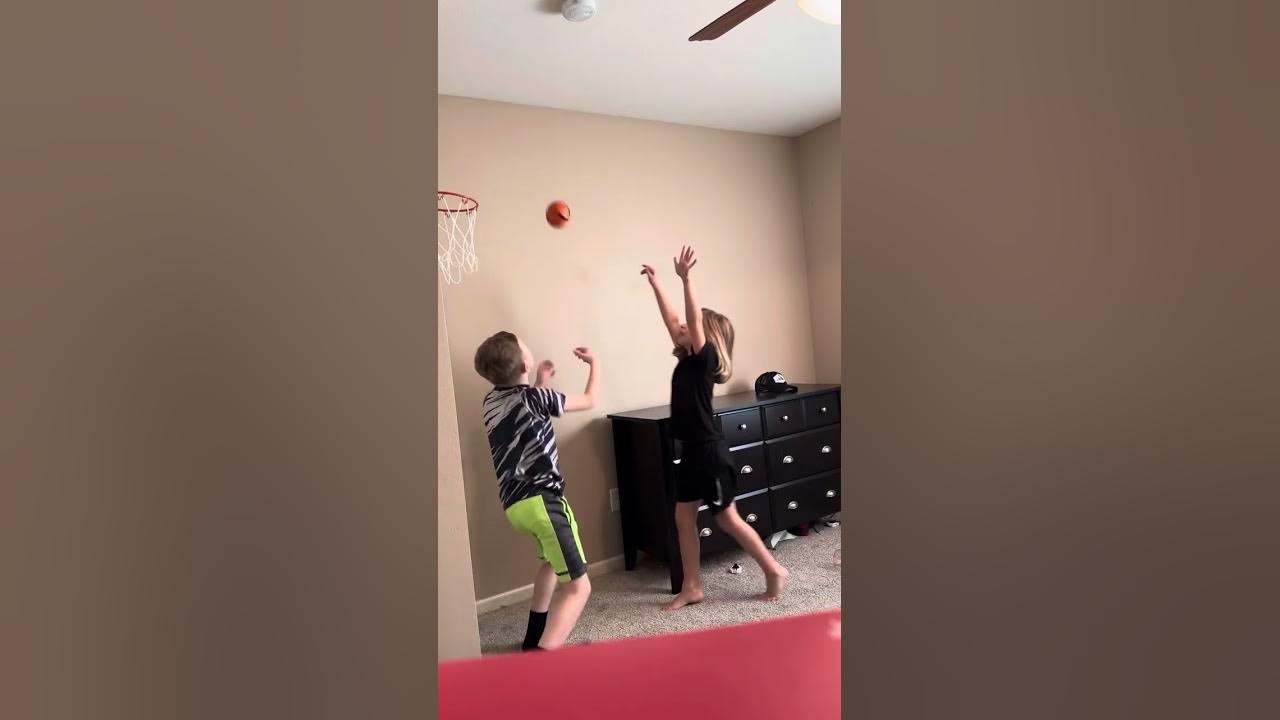 Big Sister Vs Big Brother Scan Vf Lil sister vs big brother 1v1 rematch - YouTube