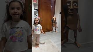 Zehra Arkanda Tum Tum Sahura Var