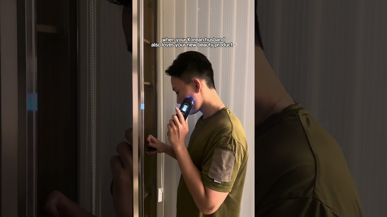 может ли он перестать воровать мои вещи😭 