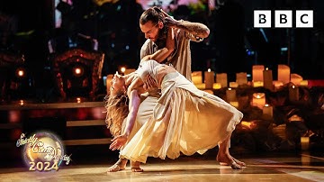 Pete Wicks and Jowita Przystal Couple