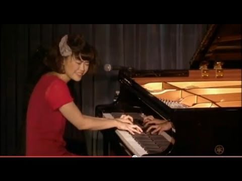 上原ひろみ Solo Piano Live At Bluenote N Y ダイジェスト Youtube
