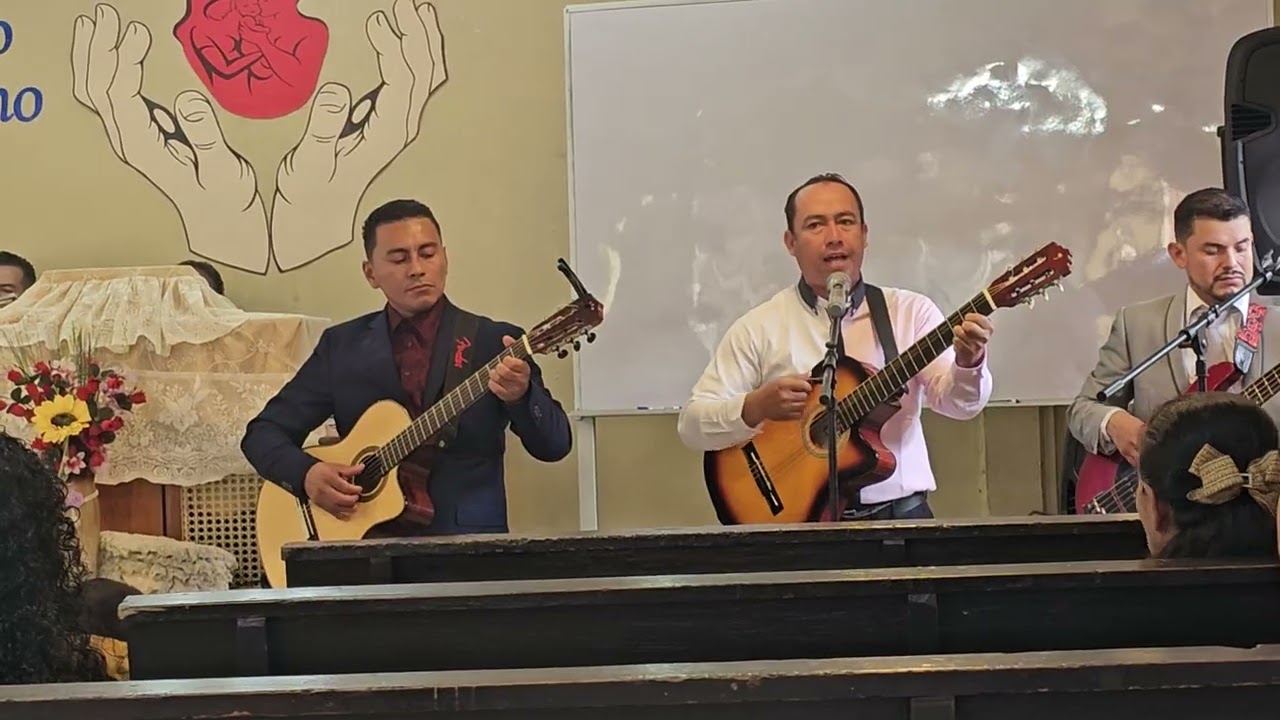 Roca de los siglos. H. Juvenil #2 Jesucristo Roca fiel.