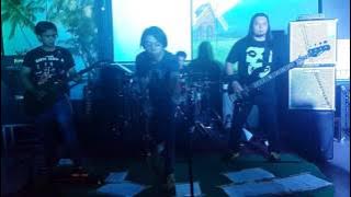 XPDC JUNIOR - C.T CINTA KENANGAN SILAM LIVE IN ONE CAFE TRIANG