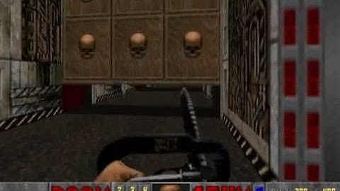 The Ultimate Doom Walkthrough - E2M2 : Containment Area [Part 2/2]