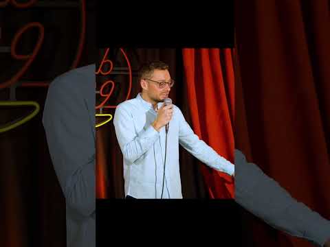 Bucată nouă de stand up pe cealaltă platformă