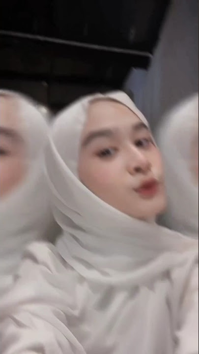 Cewek Goyang Tiktok! Anunya putih. #goyangtiktok #goyang #shorts