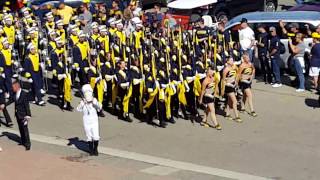 Michigan Marching Band Arrives at Big House 9/24/16