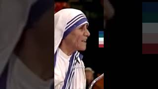 Madre Tereza em seu discurso no Prêmio Nobel da paz de 1979 fala sobre o #amor amor. #madretereza Madre Tereza em seu discurso no Prêmio Nobel da paz de 1979 fala sobre o #amor amor. #madretereza