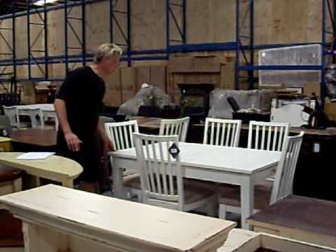 white-dining-room-table-with-6