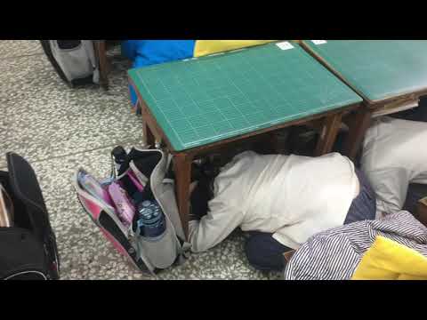 就地掩護演練