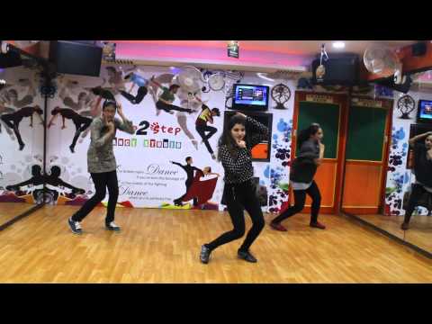 Dance Basanti | Ungli Dance Performance by Step2Step Dance Studio