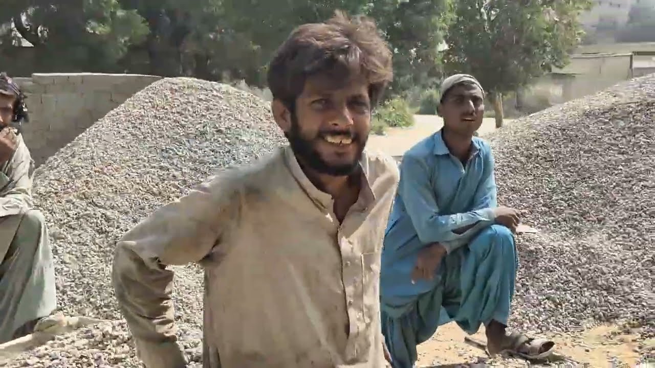 Concrete Pouring in Zone | Wing999uzairexport 😲 #firsttimeinyoutube #construction #civilengineering 