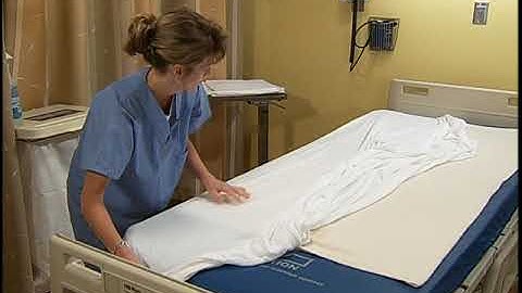 Making an Unoccupied Bed Nursing skill video