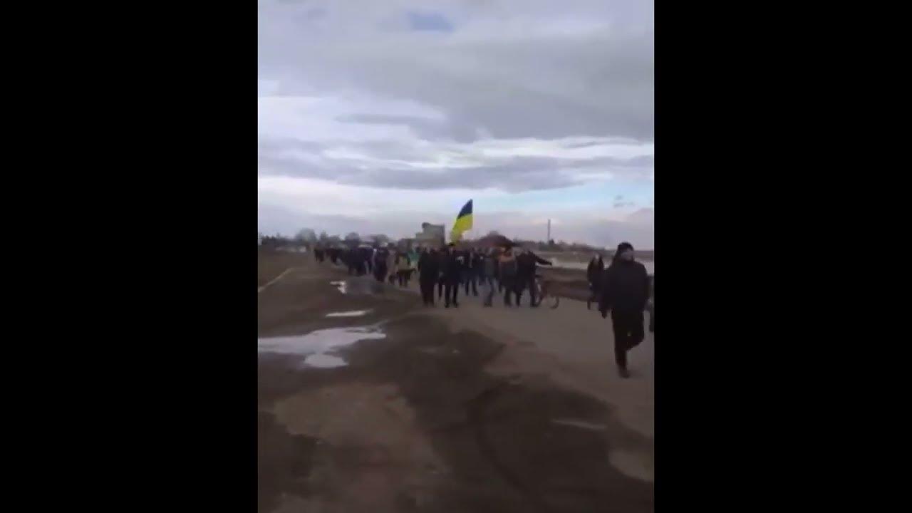 Херсонская обл., пгт Чаплинка Все жители вышли за Украину! YouTube Херсонская обл., пгт Чаплинка Все жители вышли за Украину! YouTube