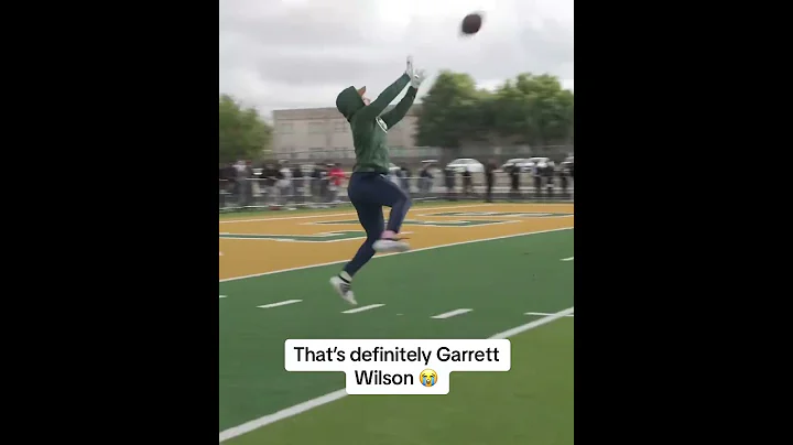 This Gotta Be Garret Wilson 😭🙏🏽#shorts #nfl #football #nflmemes #memes #funny #viral #goofynfl