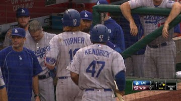 LAD@WSH: Pederson lines a two-run single to center