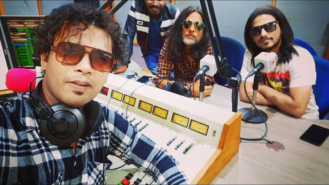 Azal Band Live|Aesi ki Tesi|Iqbal shah - YouTube