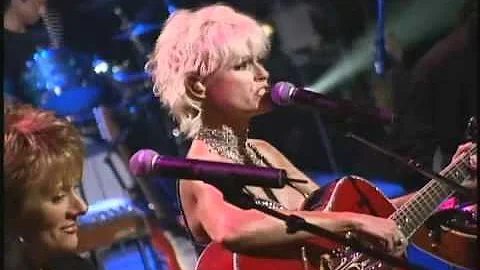 LORRIE MORGAN-HARPER VALLEY PTA-LIVE-WEB-GIF...