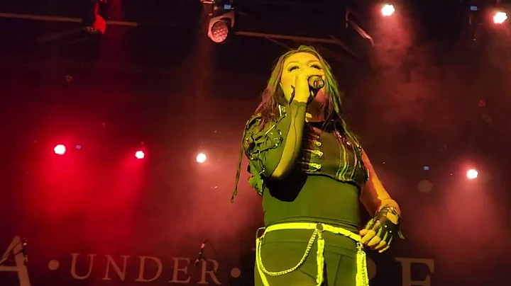 Eva Under Fire LIVE - Separate Ways (cover) & Unstoppable