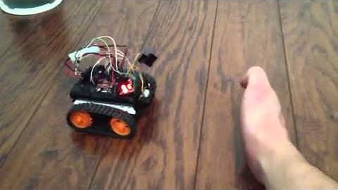 Mini Sumo Bot (Cyclops) IR Sensor Test