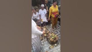 Sanjiwani, Guru rupaka, Manusa Peragan Dewa (Dek Ulik)