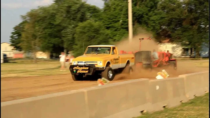 Vermilion Truck & Tractor Pull, yellow Chevy-Glen ...
