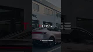 Тесла улучшает свой кроссовер для Китая #тесла #электромобиль #китай #технологии #инновации #будущее