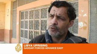 Gaddafi forces advance in Eastern Libya