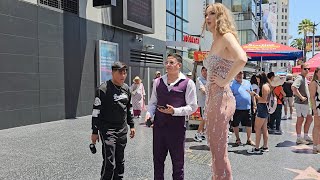 Giant 7ft Woman STOPS the Crowd on Walk of Fame! 😱 Reactions Are Priceless!