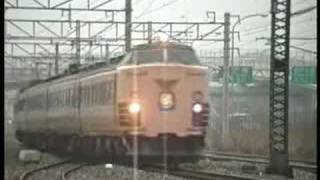 485系にちりん通過