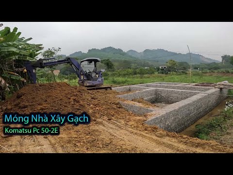 #1 Máy Xúc San Đất Vào Móng Nhà. Móng Băng Xây Gạch Bê Tông Đế 50cm Chưa Có Dầm. 2 Ô Tô Chở Đất Mới Nhất