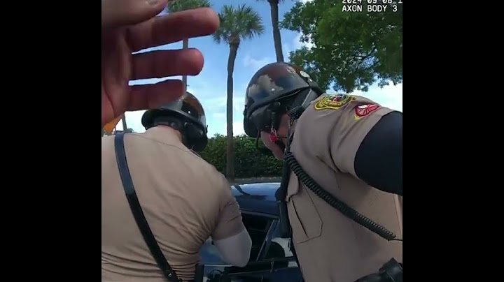 Tyreek Hill Handcuffed by Miami-Dade Police