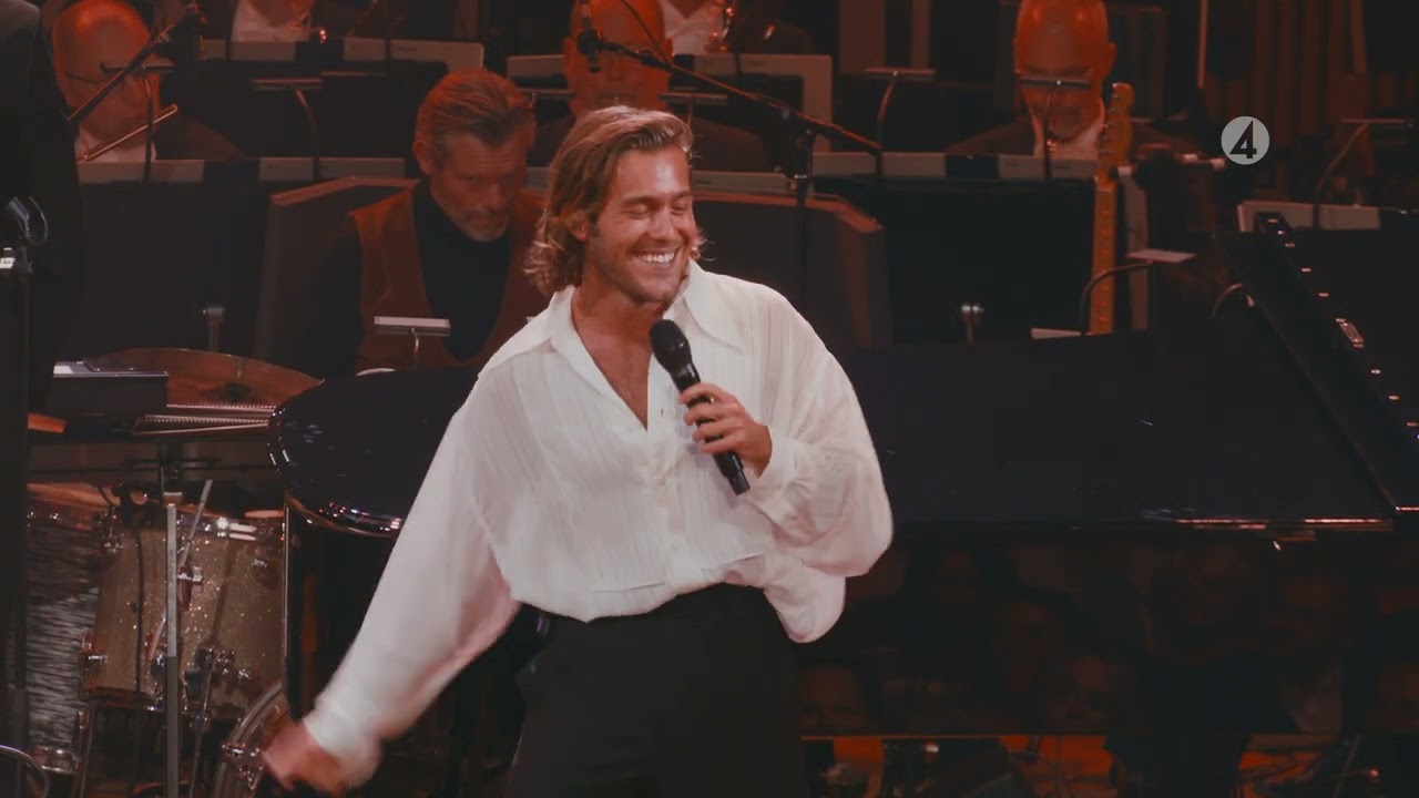 Dancing On a Sunny Day - Benjamin Ingrosso (Kungliga Filharmonikerna)