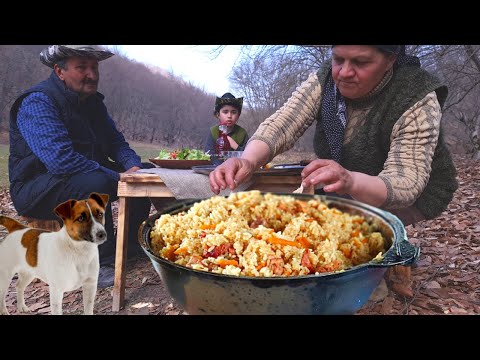 Video: Otroligt Doftande Uzbekisk Pilaf