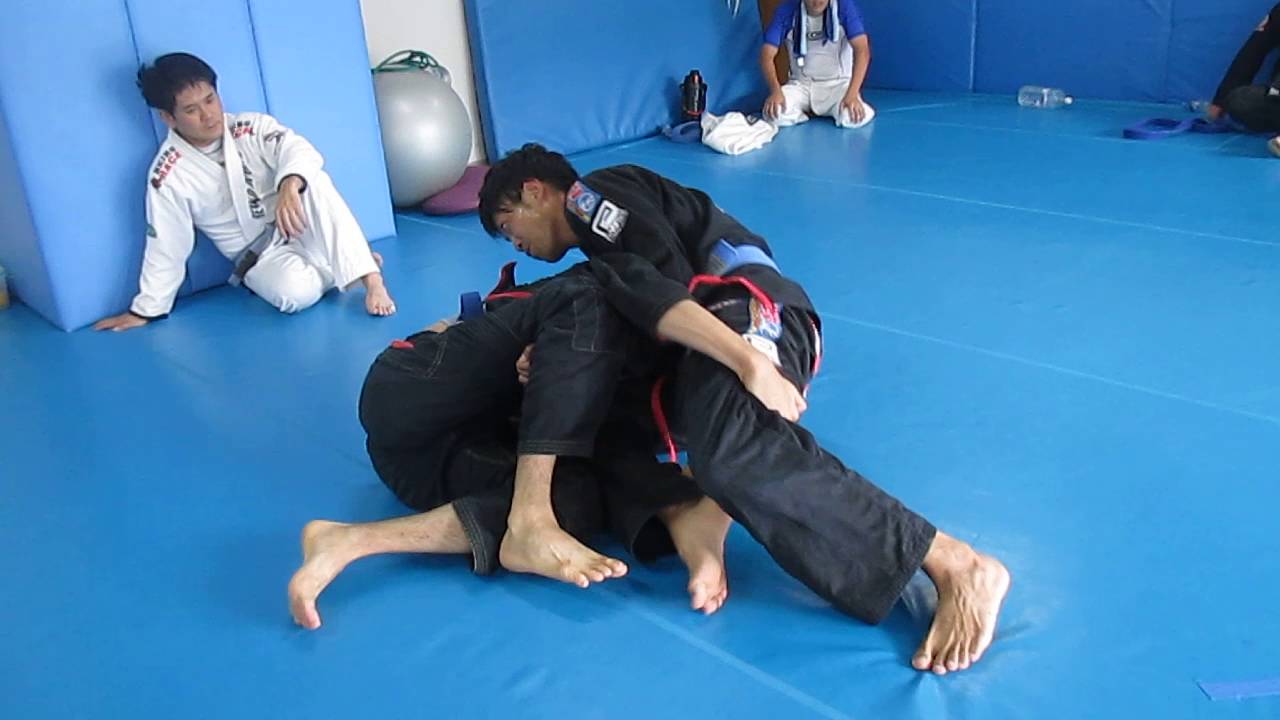 川北さんラッソーガードからシンプルな上取り！【AXIS JIUJITSU JAPAN CHIBA FUNABASHI】 YouTube