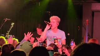 Fall Into You by Daniel Seavey at Marquis Theater 1/22/23