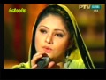 Pakistani punjabi singer singing in lahore  punjabi muslim